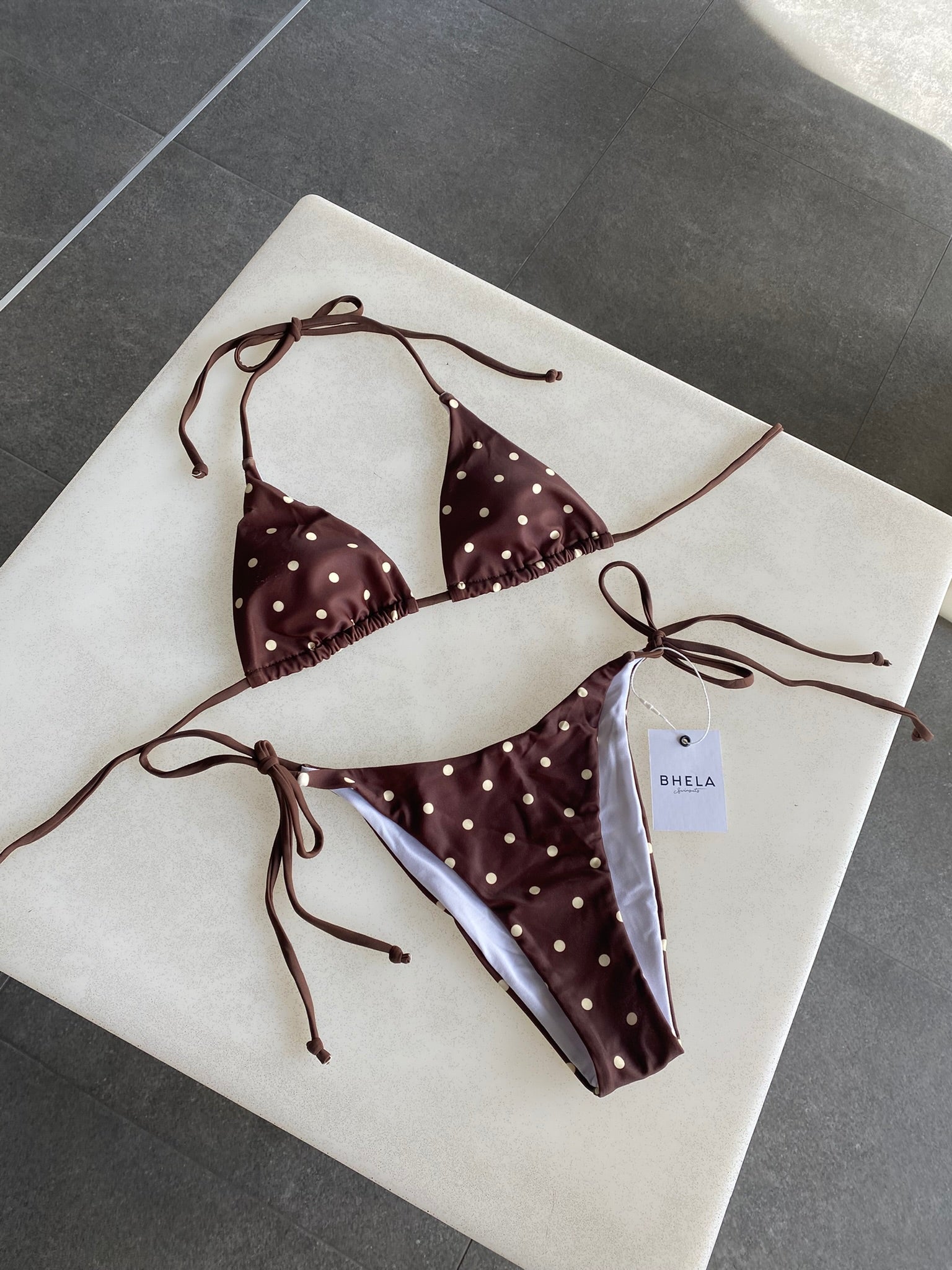 Bikini Polka Dots Café