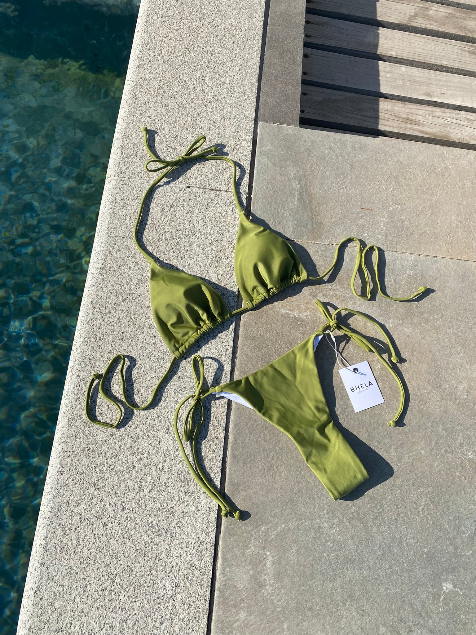 Bikini Basic Ajustable Oliva
