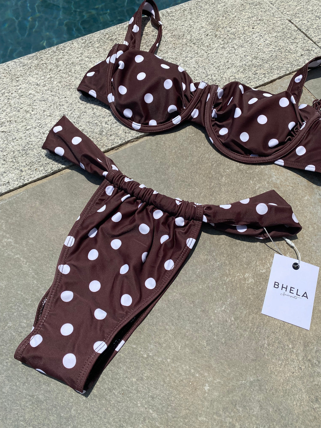 Bikini Polka Dots chocolate