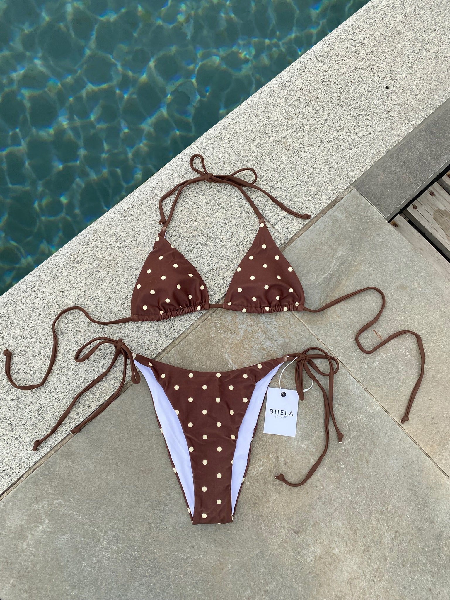 Bikini Polka Dots Café